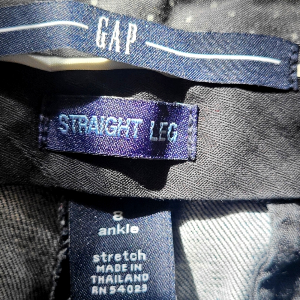 Jeans - Picture 2 of 2